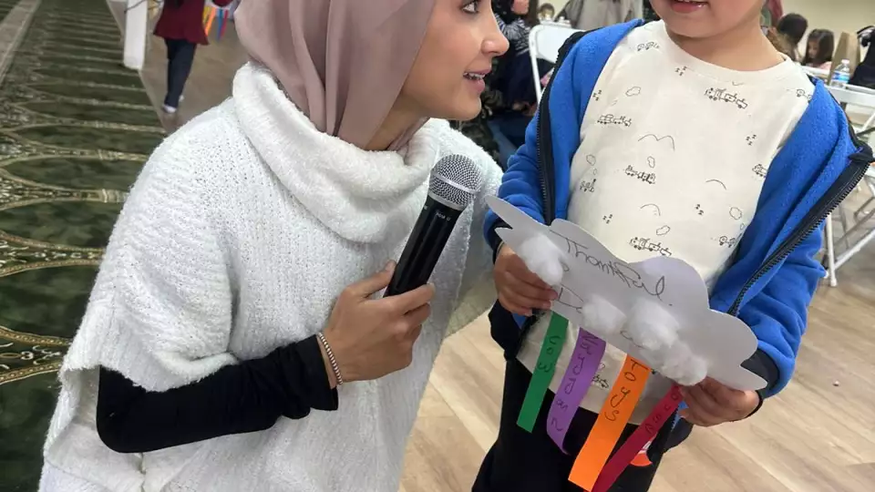kidsgiving1