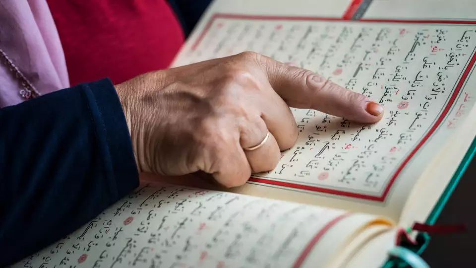 reading quran
